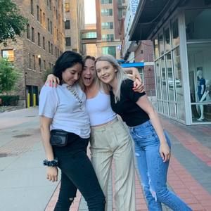 Meet your Posher, Anna